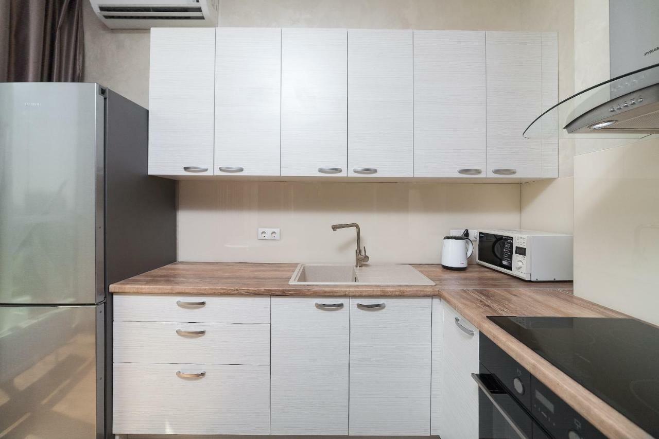 Apartments In Arcadia With Sea View โอเดสซา ภายนอก รูปภาพ
